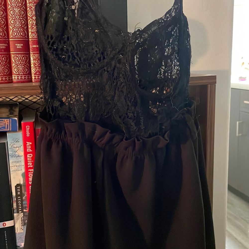 Fashion nova lace romper
